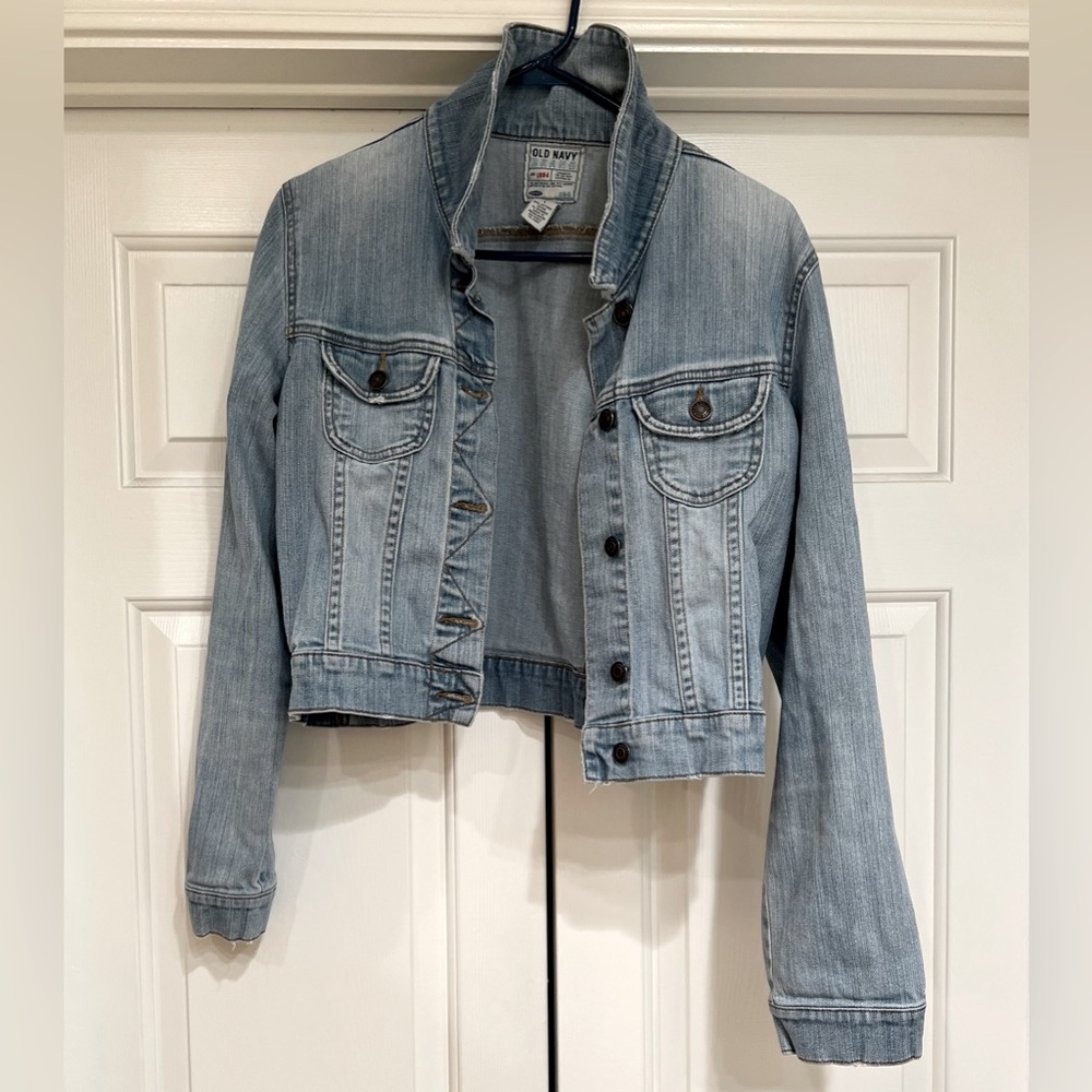 ❌❌ SOLD OLD NAVY Cropped Denim Jacket